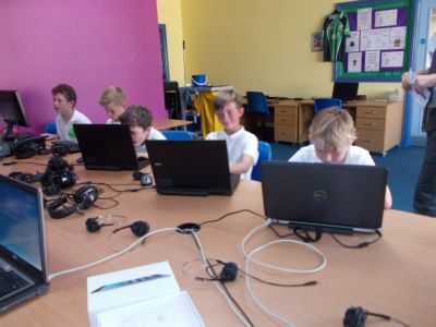 Bug Cub Improve Reading