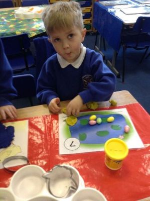 Making imprints with eggs